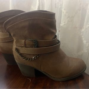 Booties NWT